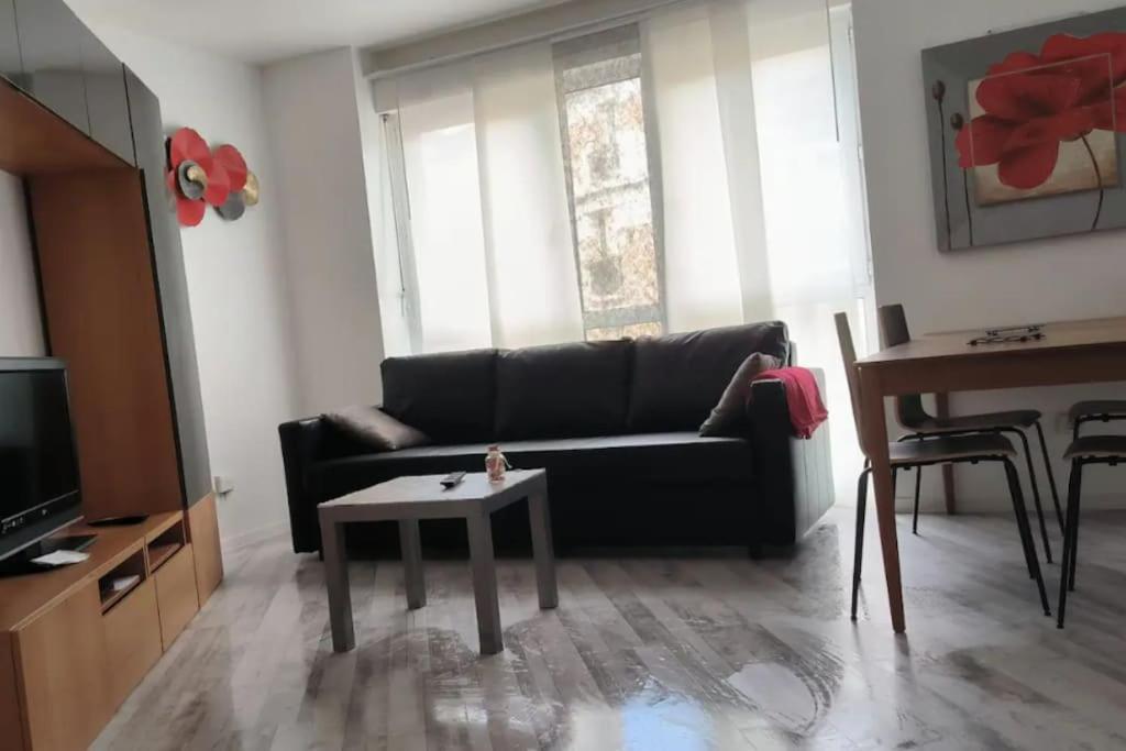 Superb Modern Apartment Clichy Exteriör bild